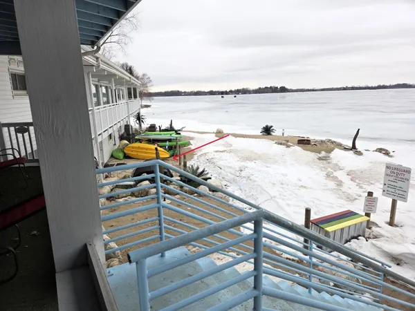 $325,000 | W921 Kettle Moraine Lane, Unit 7, Osceola, WI 53010