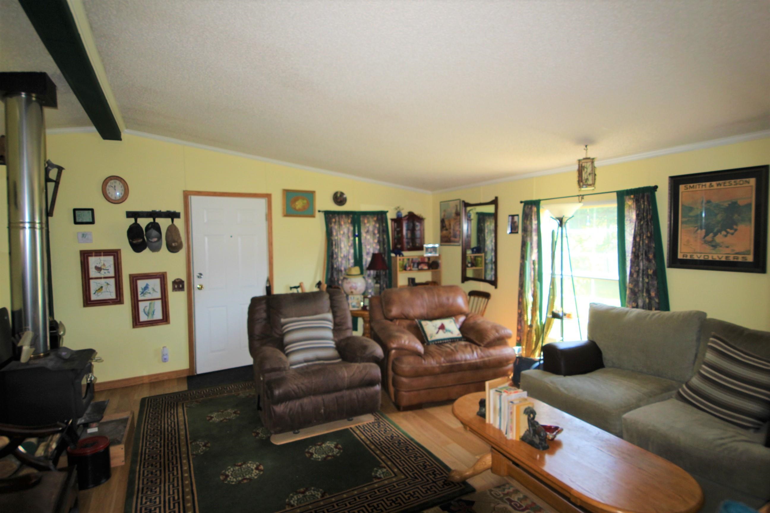 17075 Fewins Road Interlochen, MI 49643 - Photo 6 of 19 1903788-5.JPG