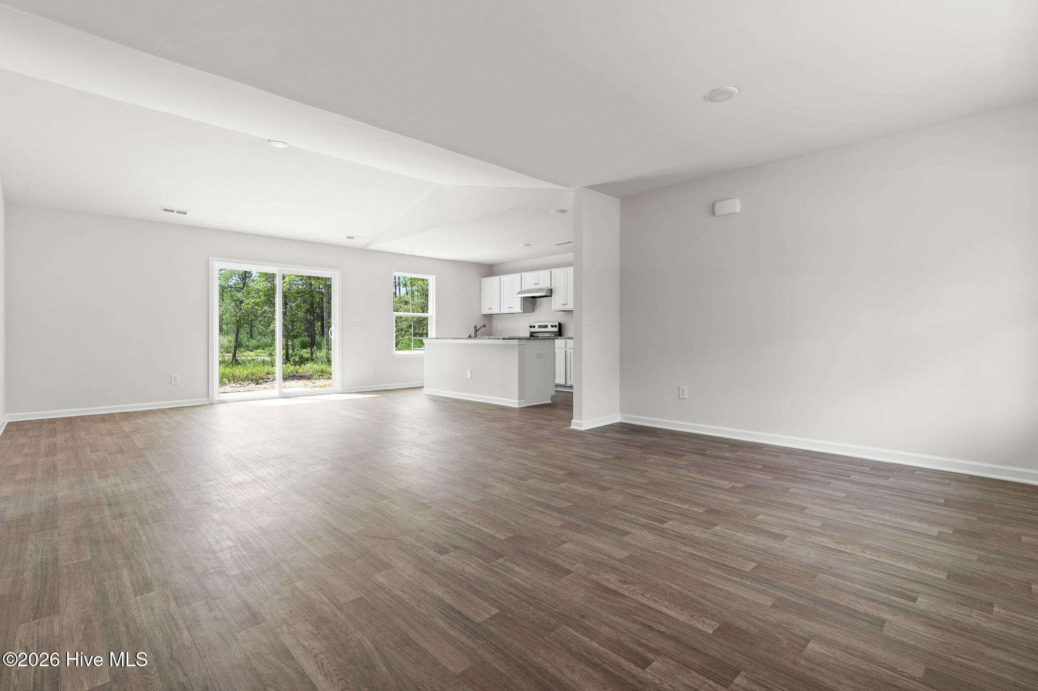 931 Plymouth Road Boiling Spring Lakes, NC 28461 - Photo 7 of 32 Sage Living / Dining Area