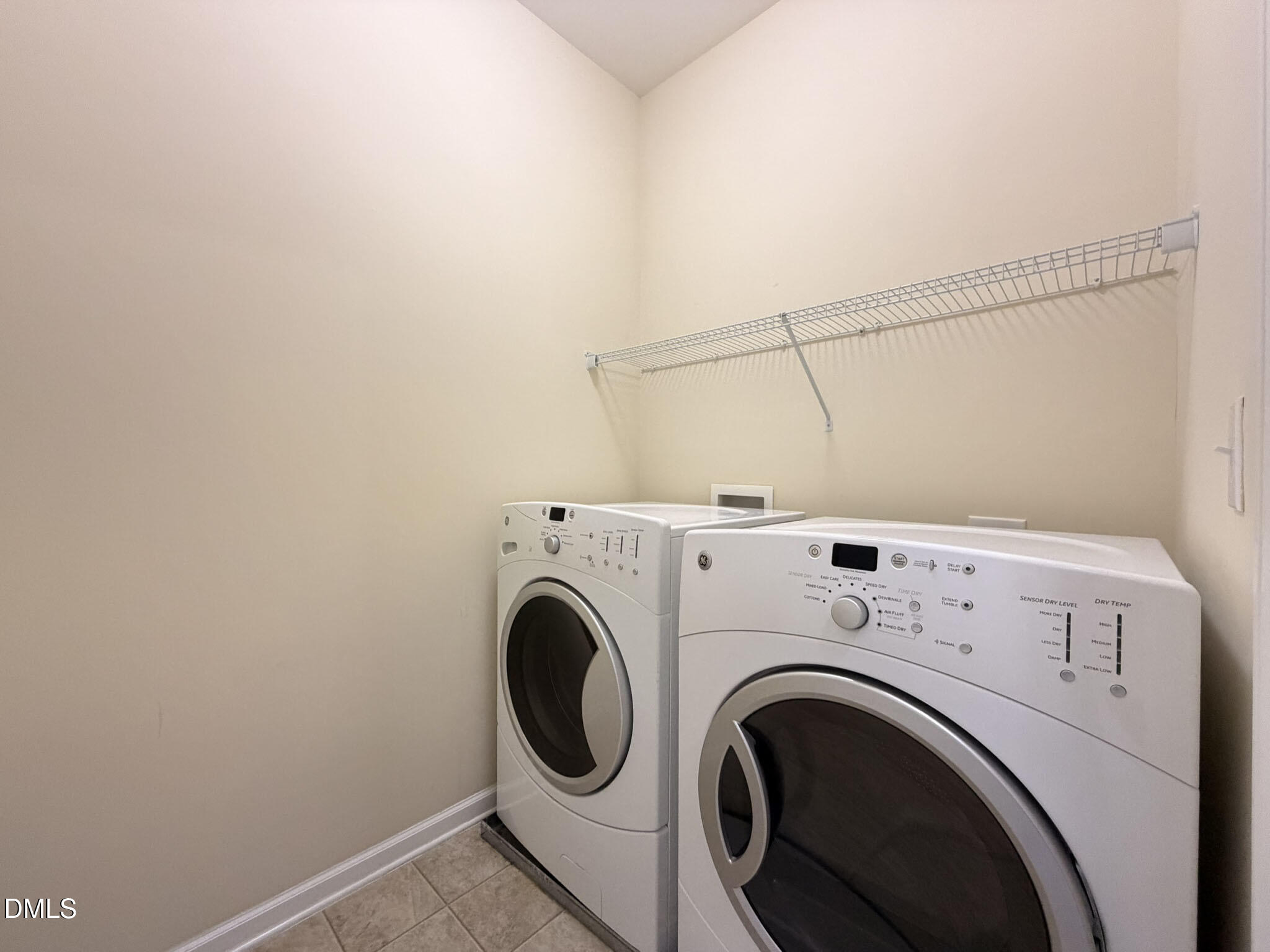 8268 Primanti Boulevard Raleigh, NC 27612 - Photo 25 of 49 21