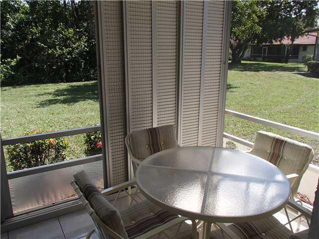 4230 Northwest 3rd Way Boca Raton, FL 33431 - Photo 7 of 10 20130508034129931121000000-o