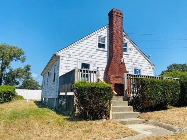 16 Calumet Road Fairhaven, MA 02719 - Photo 1 of 16 Gallery Image 1