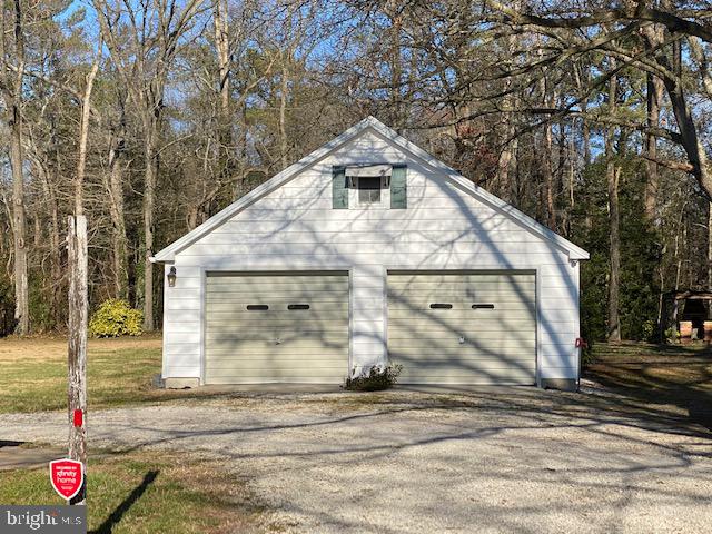 2 car garage