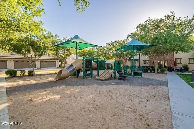 a view of a house with a street view