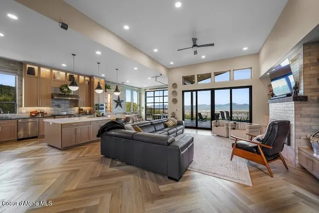 $2,950,000 | 12548 West Vatland Drive, Post Falls, ID 83854