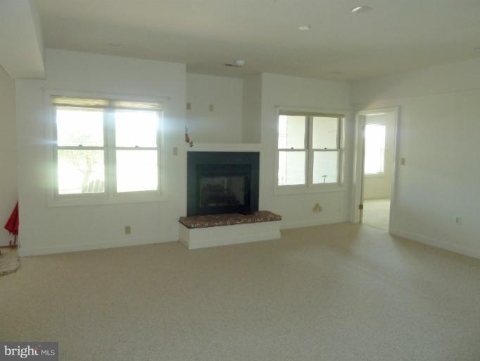 11307 Country Club Road New Market, MD 21774 - Photo 14 of 16 Family Room