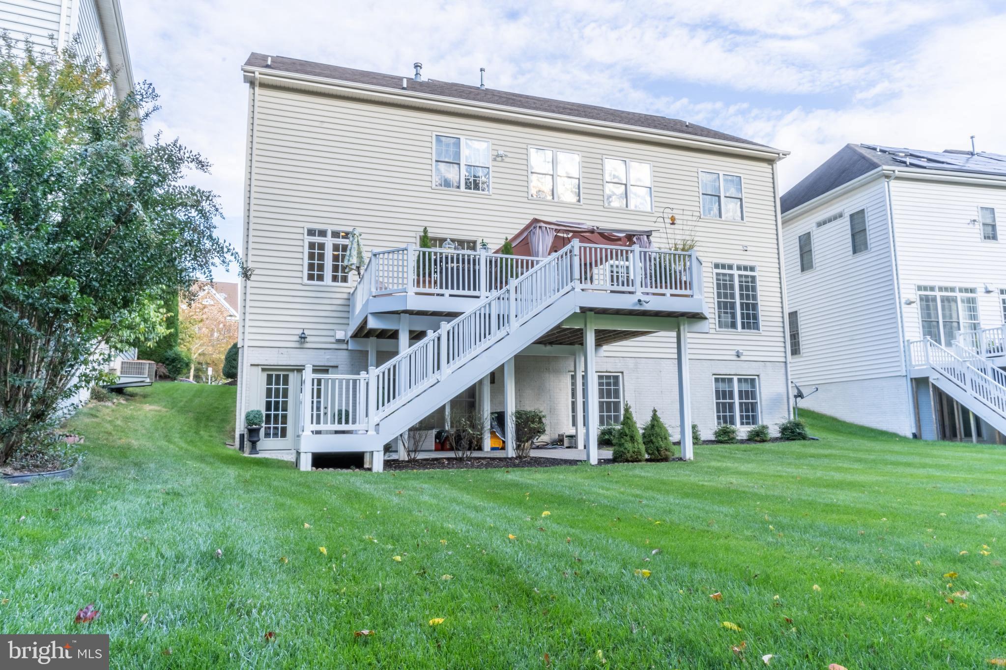 23112 Persimmon Ridge Road Clarksburg, MD 20871 - Photo 46 of 49 Exterior