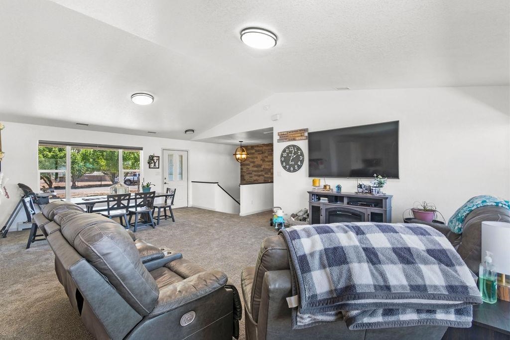 2204 Lyn Street Grand Junction, CO 81505 - Photo 4 of 38