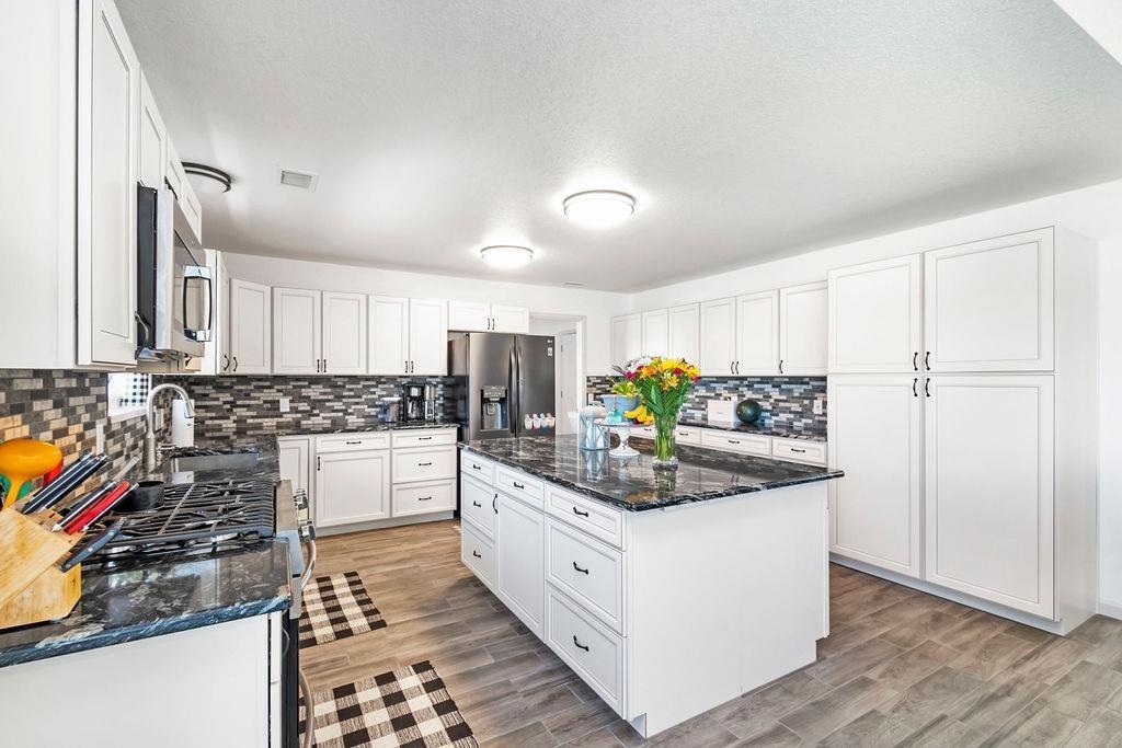2204 Lyn Street Grand Junction, CO 81505 - Photo 8 of 38