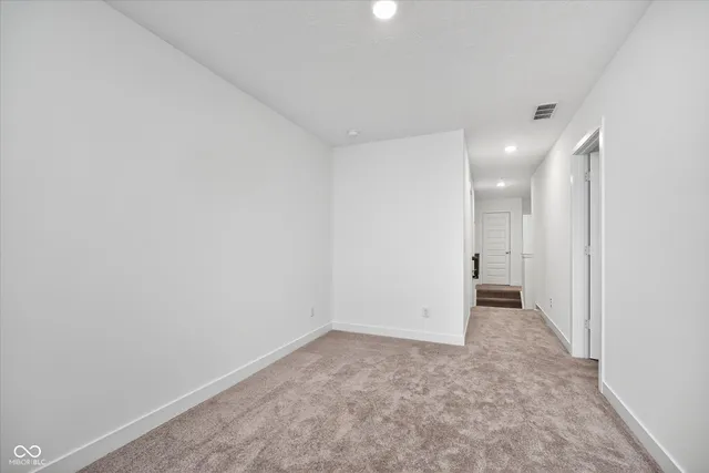 $2,300 | 15254 Swallow Fls Way, Fishers, IN 46037