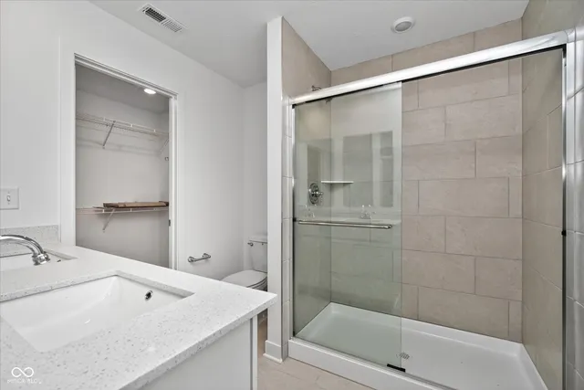 $2,300 | 15254 Swallow Fls Way, Fishers, IN 46037