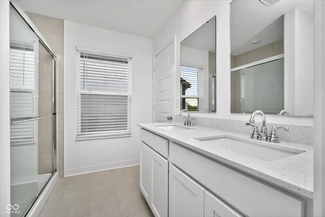 $2,300 | 15254 Swallow Fls Way, Fishers, IN 46037