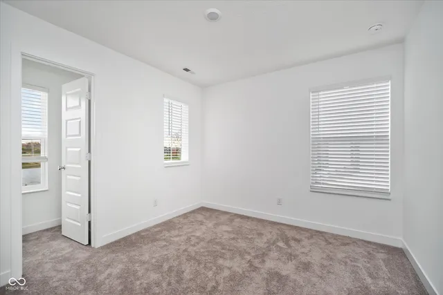 $2,300 | 15254 Swallow Fls Way, Fishers, IN 46037