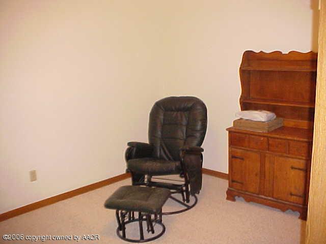 8407 Lamount Drive Amarillo, TX 79110 - Photo 8 of 12 a view of workspace with furniture