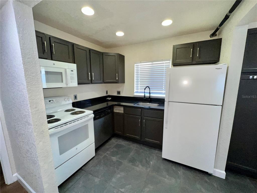 1948 South Conway Road, Unit 4 Orlando, FL 32812 - Photo 4 of 13