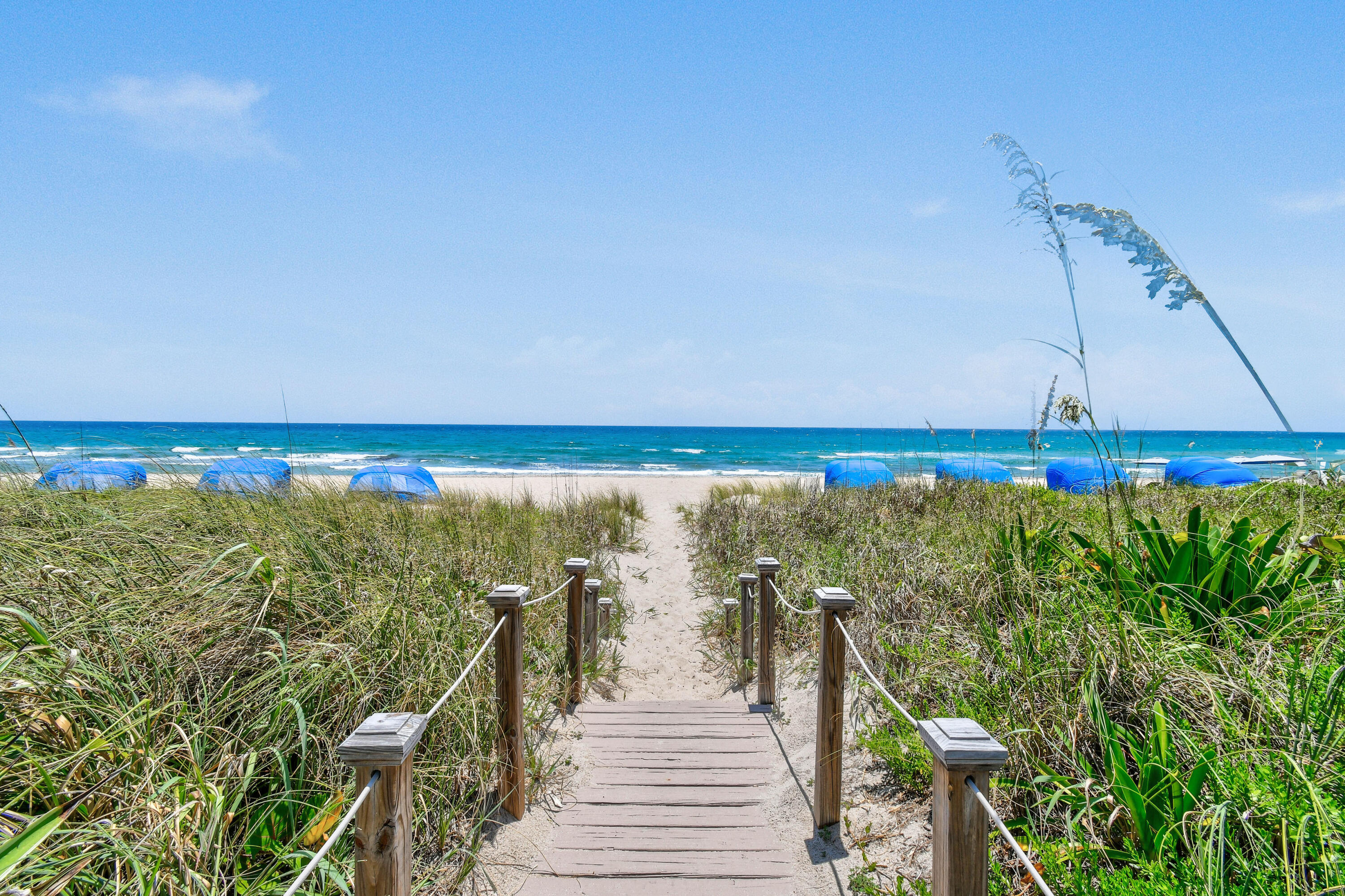 2780 South Ocean Boulevard, Unit 112 Palm Beach, FL 33480 - Photo 39 of 55 a view of a balcony next to an ocean