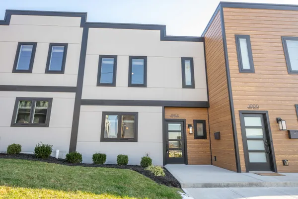 $399,000 | 100 West 14th Street, Unit C, Newport, KY 41071