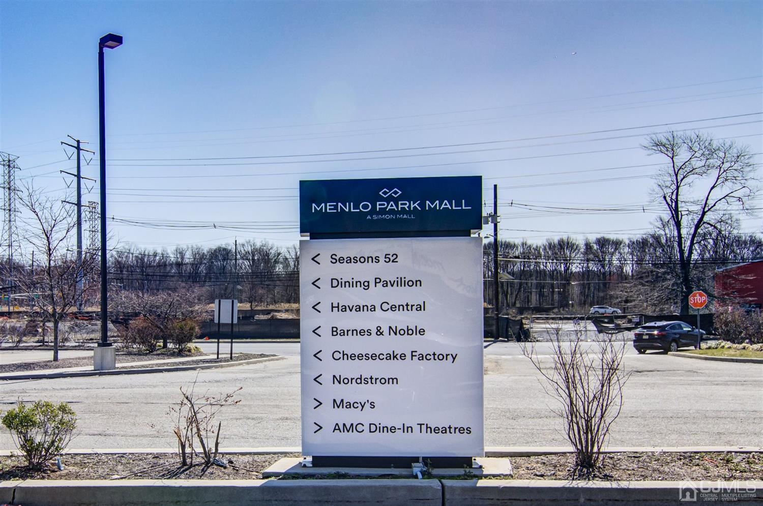 199 Evergreen Road, Unit 4B Edison, NJ 08837 - Photo 22 of 28 a view of a parking space