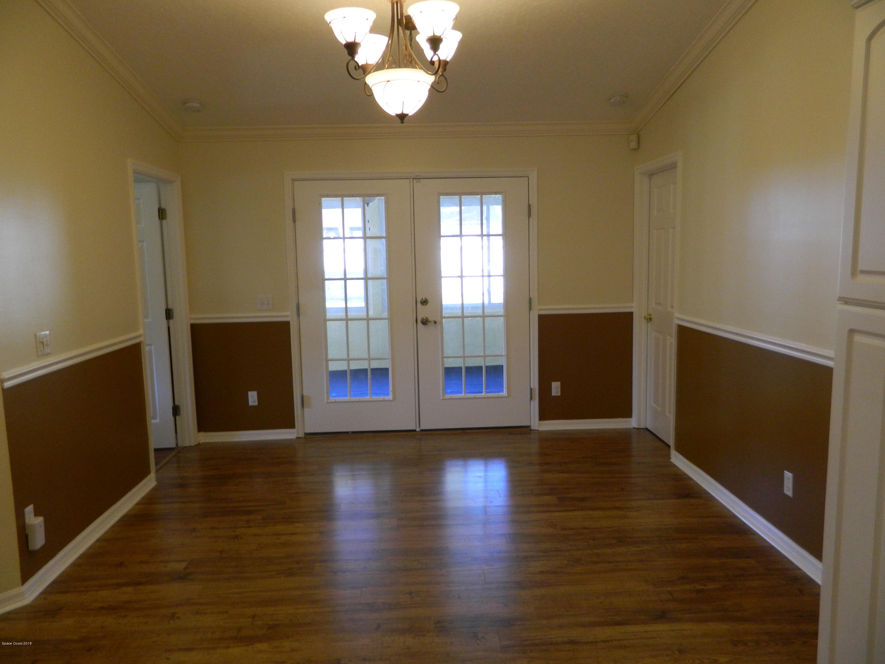 1778 Palm Ridge Road Melbourne, FL 32935 - Photo 6 of 19 Dinning Room