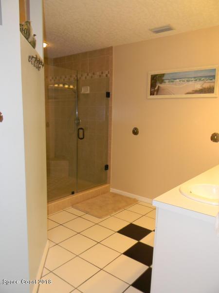 1778 Palm Ridge Road Melbourne, FL 32935 - Photo 9 of 19 Master Bath