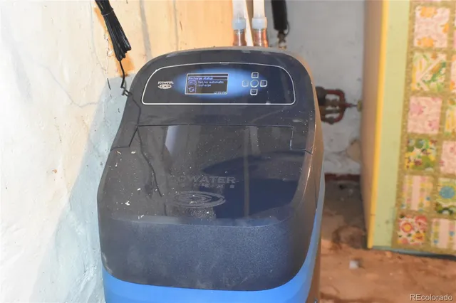 $1,900 | 1328 East St Vrain Street, Colorado Springs, CO 80909