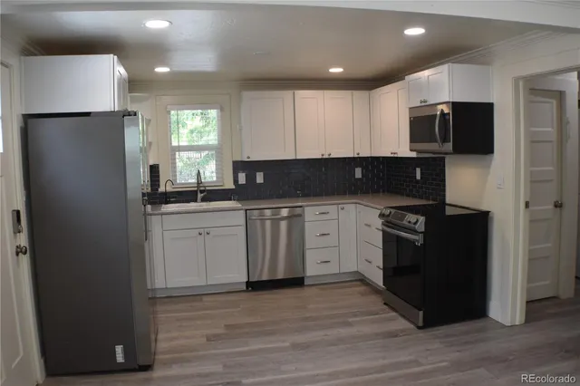 $1,900 | 1328 East St Vrain Street, Colorado Springs, CO 80909