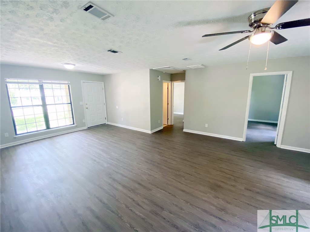 217 Mulberry Way Rincon, GA 31326 - Photo 2 of 37 Front door to Great Room