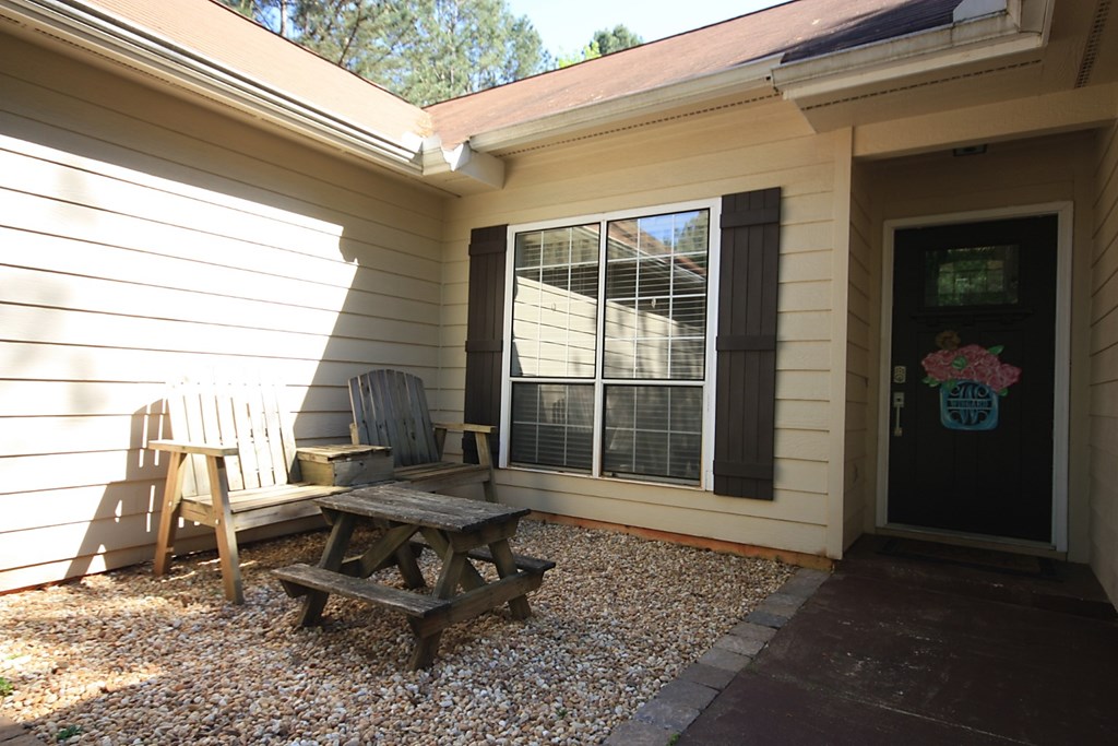 128 Crescent Road Thomaston, GA 30286 - Photo 5 of 28 Gallery Image 5