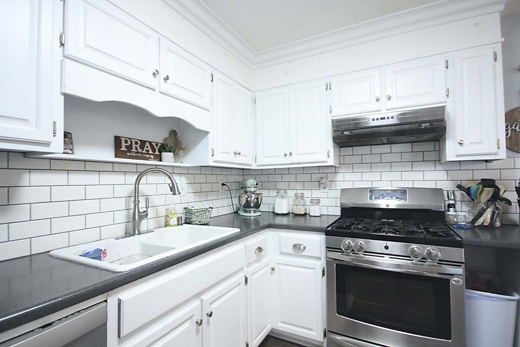 128 Crescent Road Thomaston, GA 30286 - Photo 8 of 28 Gallery Image 8