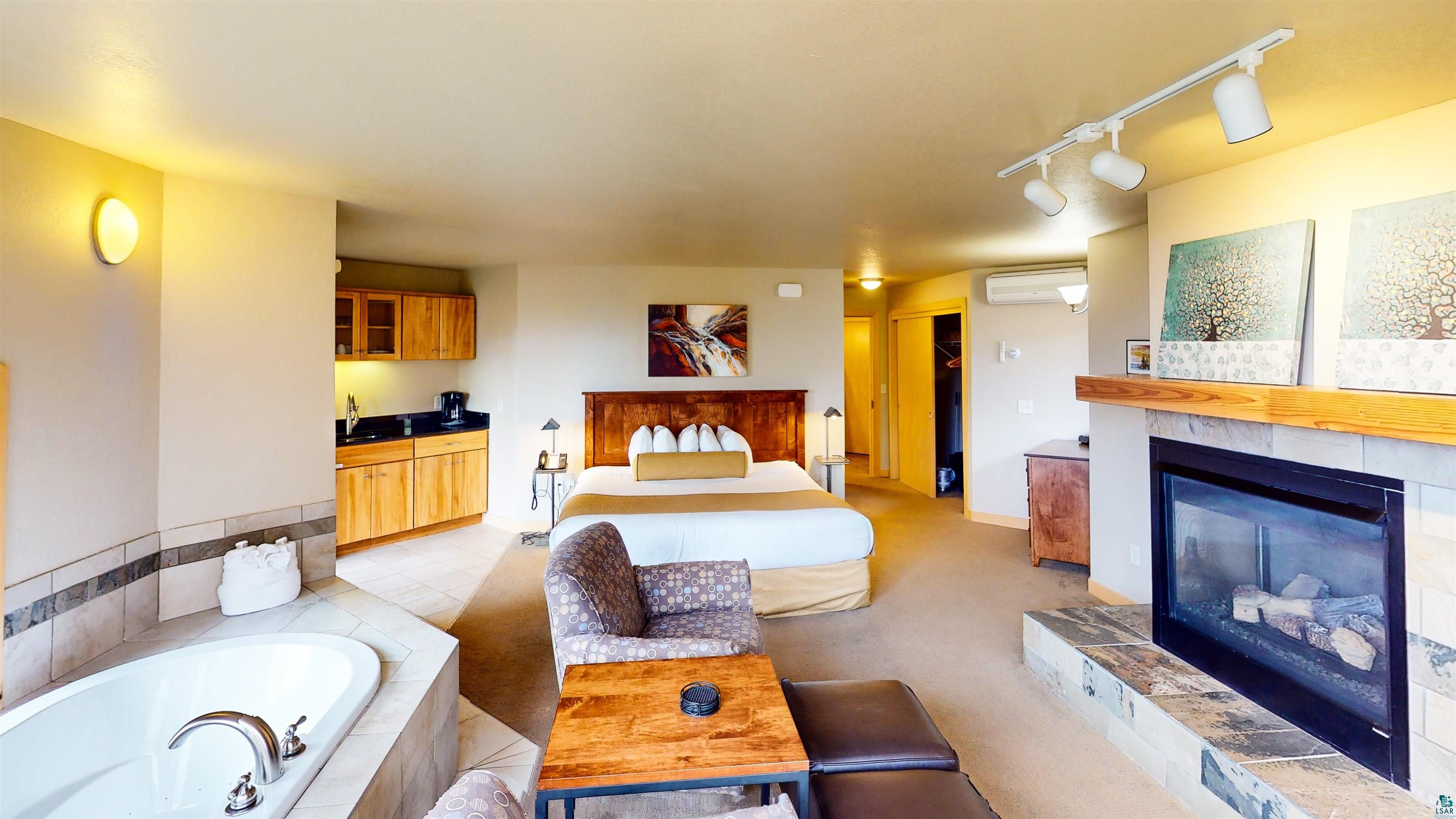 40 Surfside Drive, Unit 5A Tofte, MN 55615 - Photo 10 of 21