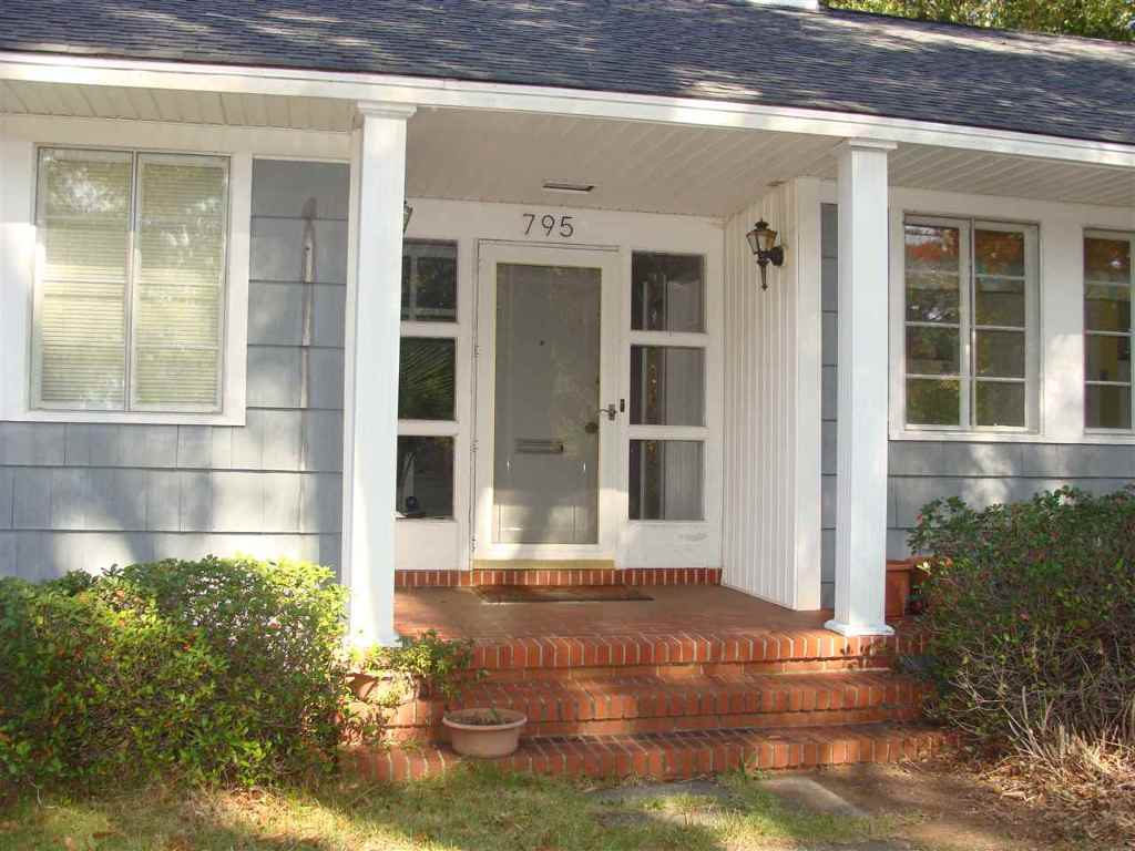 795 Wilson Street Anderson, SC 29621 - Photo 3 of 19