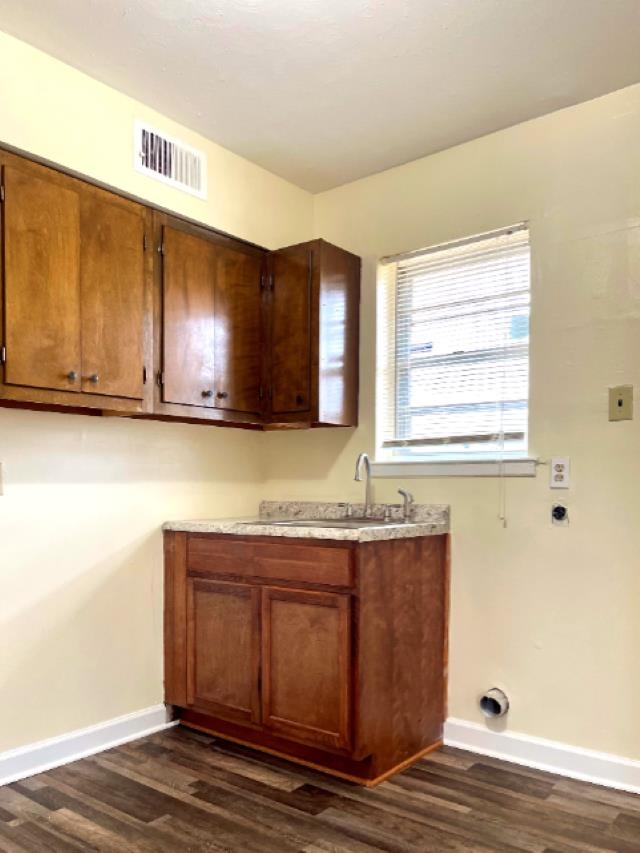 3678 Neely Road Memphis, TN 38109 - Photo 5 of 16