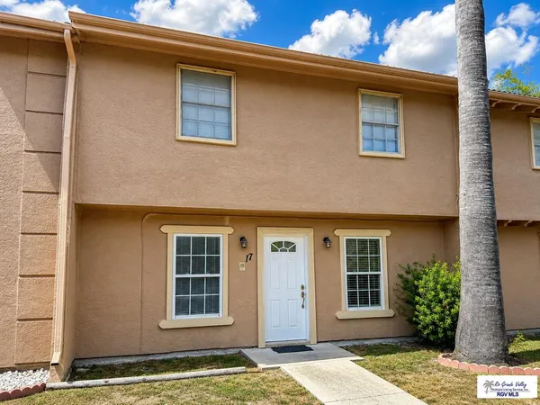 $1,800 | 2402 North Ed Carey Drive, Unit C 17, Harlingen, TX 78550
