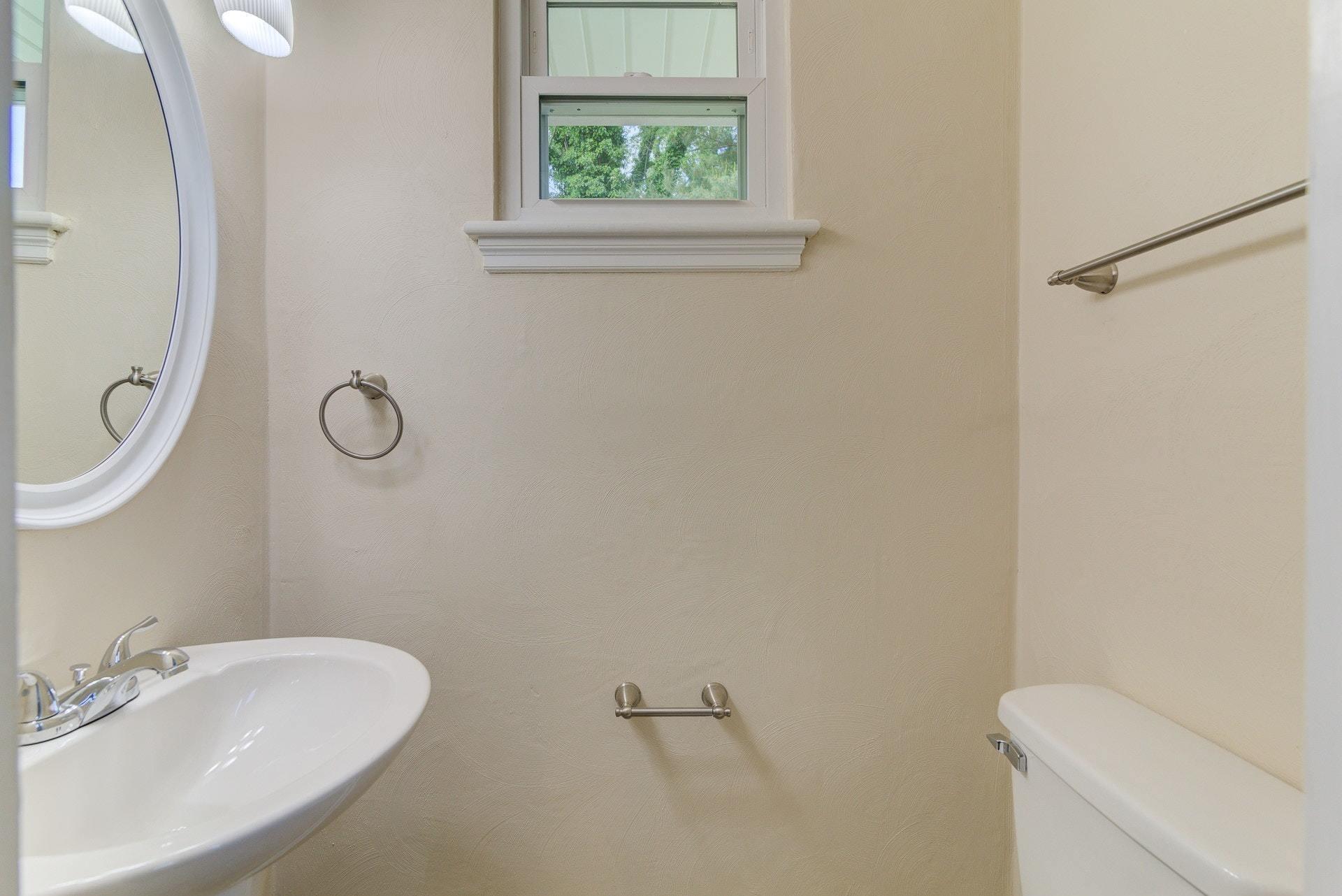 7066 Brookview Road Roanoke, VA 24019 - Photo 16 of 32 013-313454-13-7066 Brookview Rd-7-2_7752