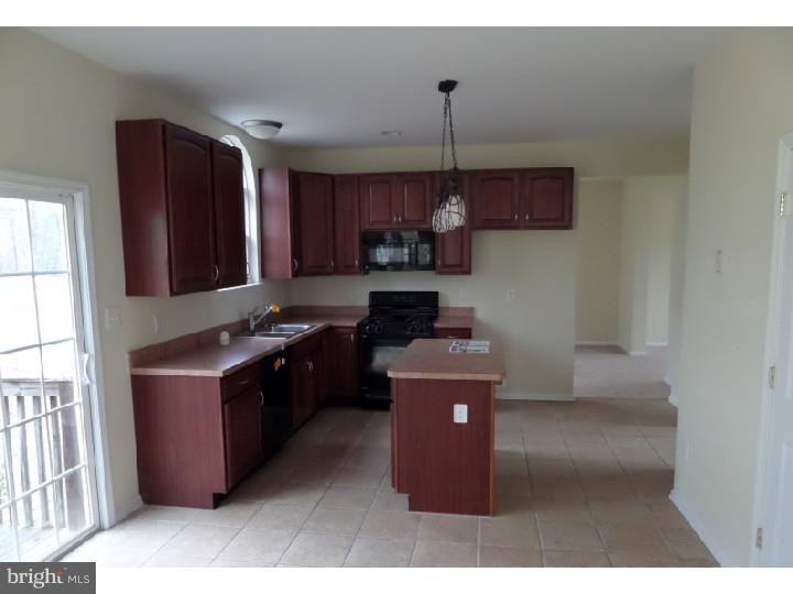 3 Log Cabin Road Sicklerville, NJ 08081 - Photo 2 of 15