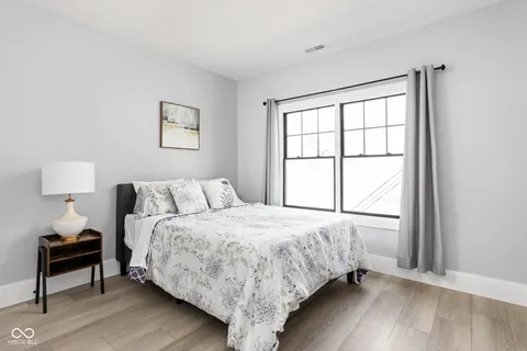 $615,000 | 5678 North College Avenue, Indianapolis, IN 46220