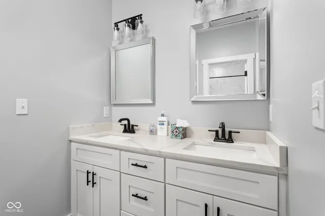 $615,000 | 5678 North College Avenue, Indianapolis, IN 46220