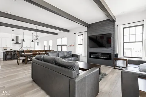 $615,000 | 5678 North College Avenue, Indianapolis, IN 46220