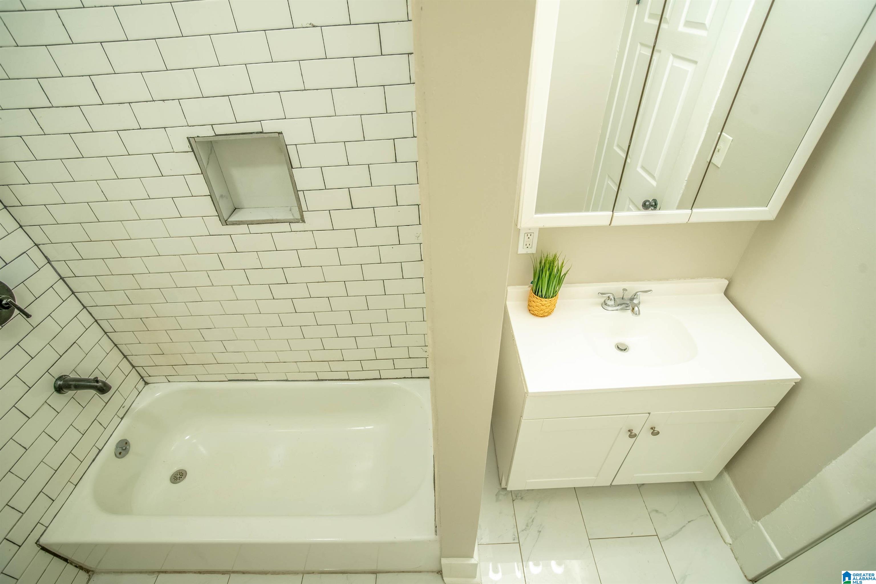 2316 23rd Street Southwest Birmingham, AL 35208 - Photo 33 of 41
