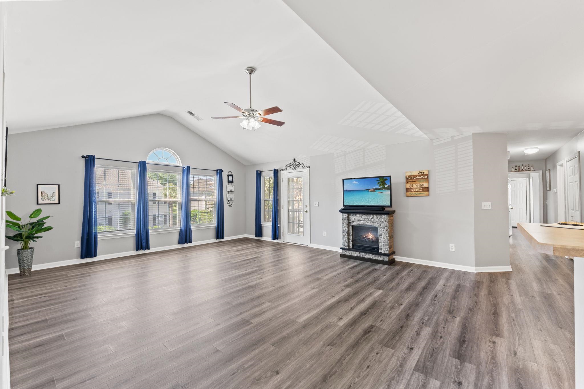 4654 Fringetree Drive, Unit 7E Murrells Inlet, SC 29576 - Photo 10 of 78