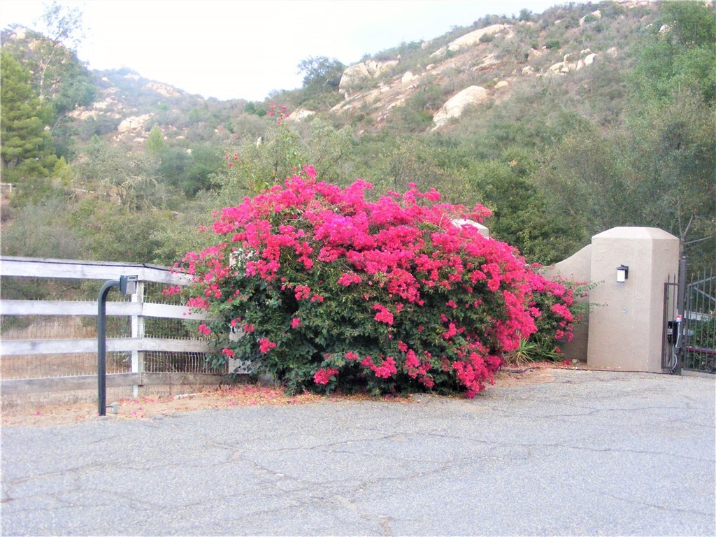 2 Rainbow Glen Fallbrook, CA 92028 - Photo 13 of 21 Gallery Image 13