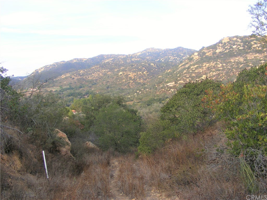 2 Rainbow Glen Fallbrook, CA 92028 - Photo 19 of 21 Gallery Image 19