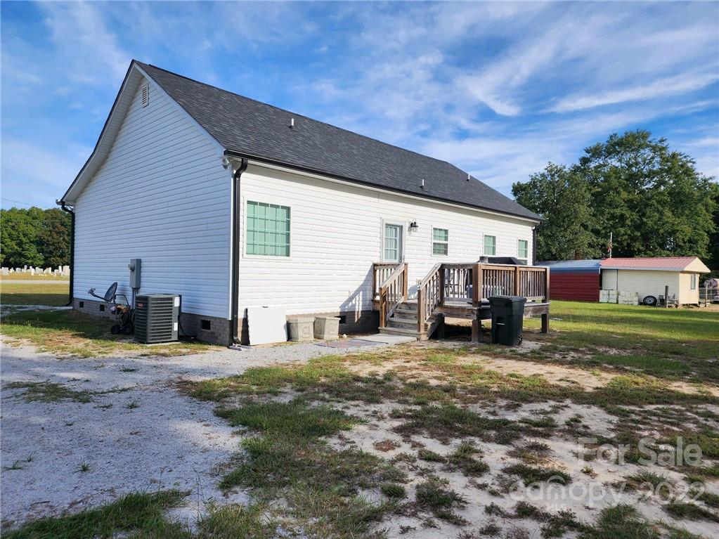 1399 Will Evans Road Jefferson, SC 29718 - Photo 6 of 23 Gallery Image 6