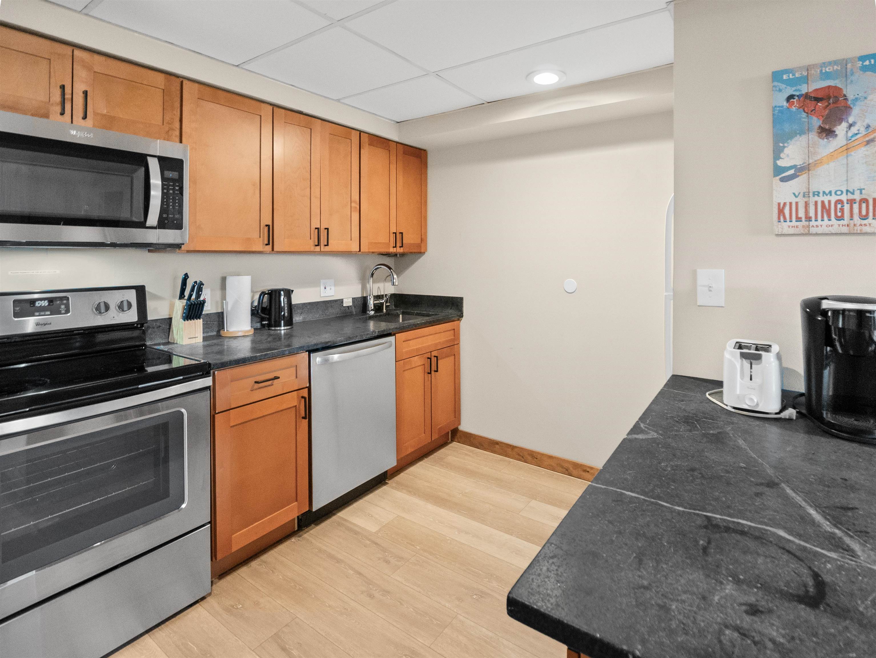 137 East Mountain Road, Unit 2F1 Killington, VT 05751 - Photo 6 of 39 Gallery Image 6