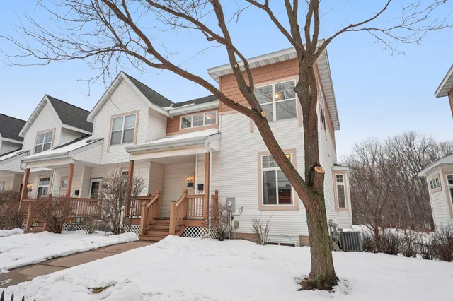 $225,000 | 1213 Clarence Street, St. Paul, MN 55106