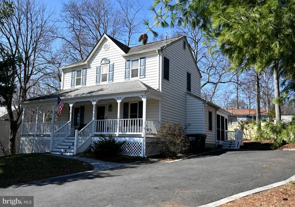 $699,900 | 4524 Samuels Pine Road, Chantilly, VA 20151