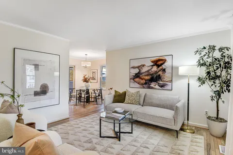 $699,900 | 4524 Samuels Pine Road, Chantilly, VA 20151