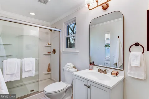 $699,900 | 4524 Samuels Pine Road, Chantilly, VA 20151