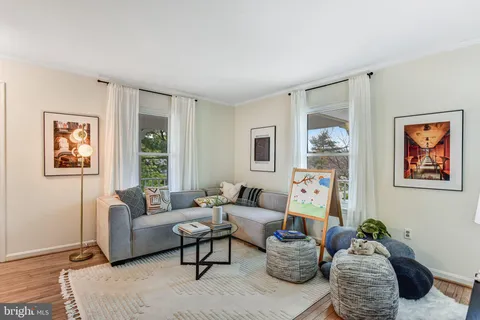 $699,900 | 4524 Samuels Pine Road, Chantilly, VA 20151