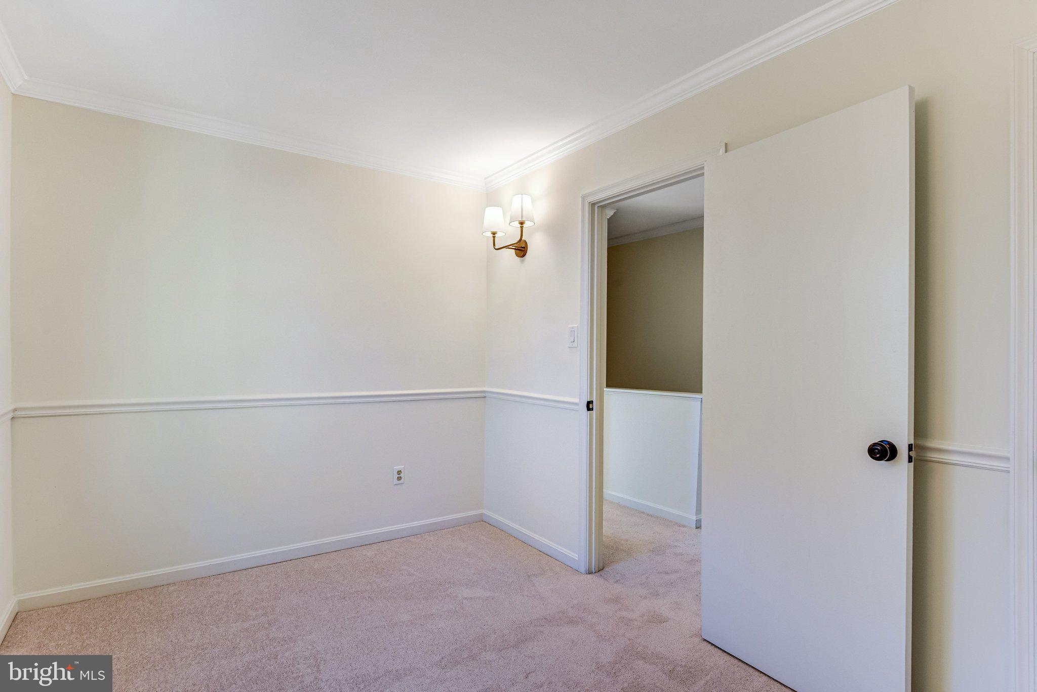 4524 Samuels Pine Road Chantilly, VA 20151 - Photo 25 of 34